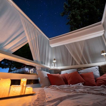 シローロ Tra Gli Alberi E Il Mare Bed & Breakfast エクステリア 写真