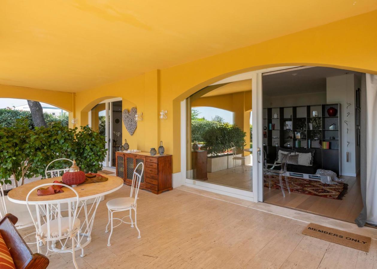 シローロ Tra Gli Alberi E Il Mare Bed & Breakfast エクステリア 写真