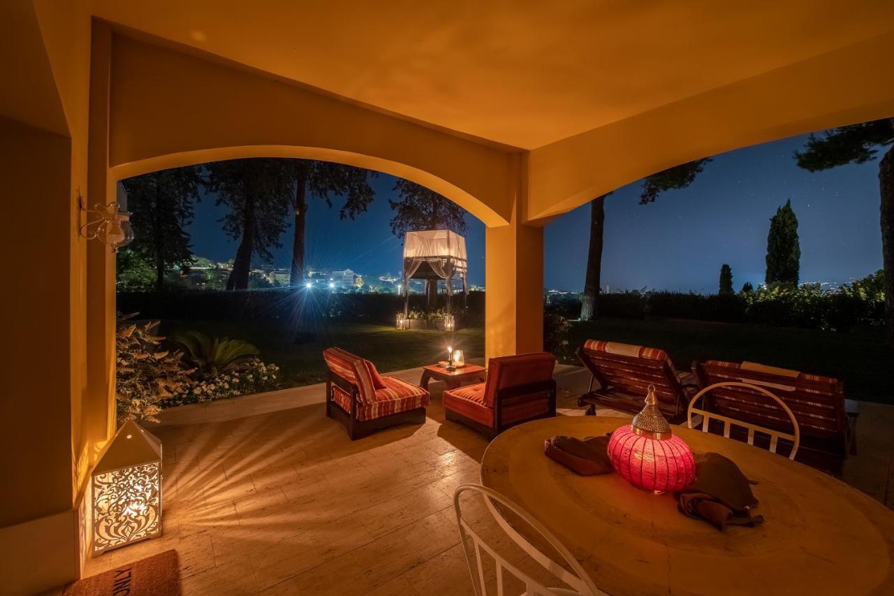 シローロ Tra Gli Alberi E Il Mare Bed & Breakfast エクステリア 写真