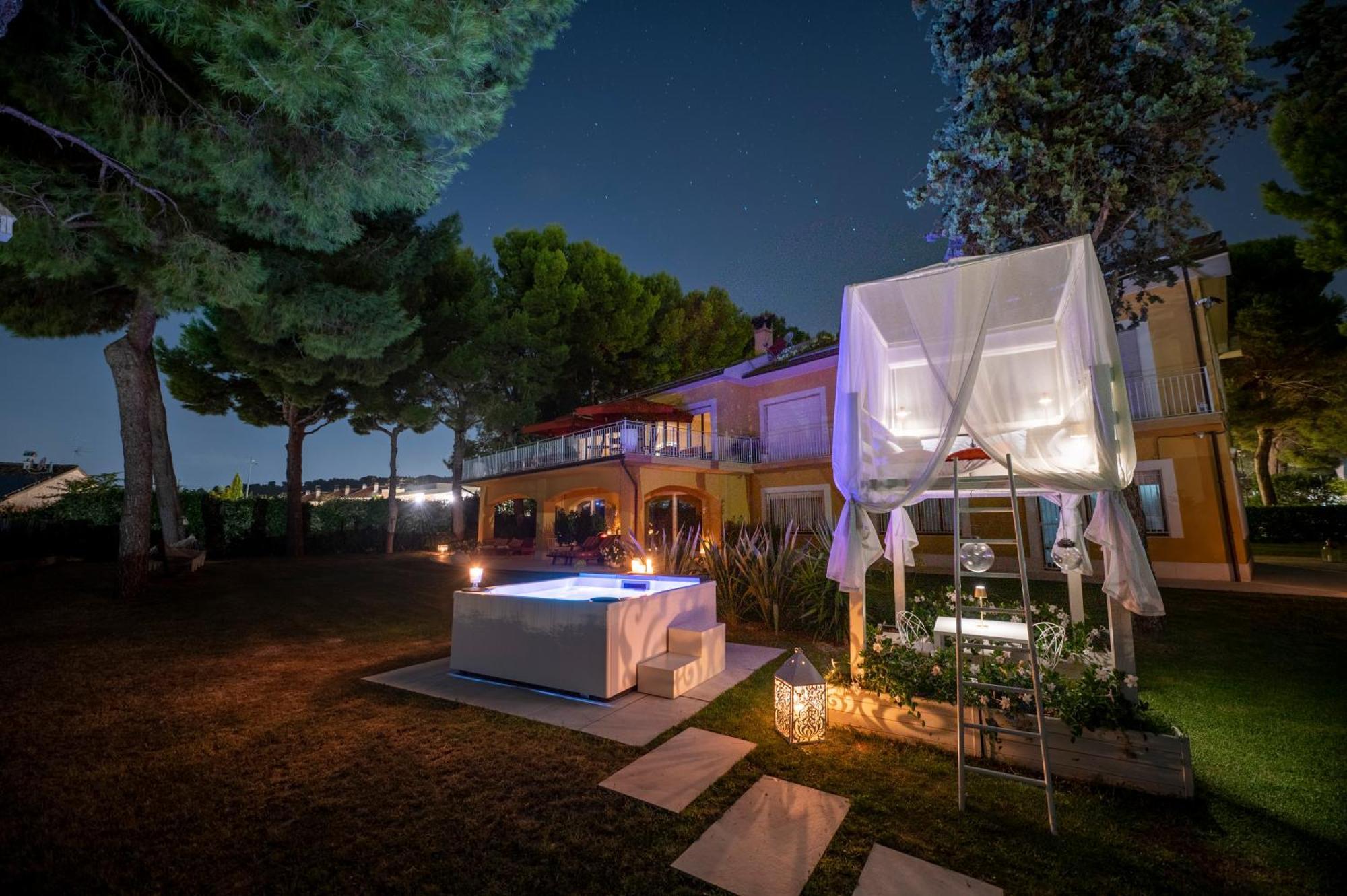 シローロ Tra Gli Alberi E Il Mare Bed & Breakfast エクステリア 写真