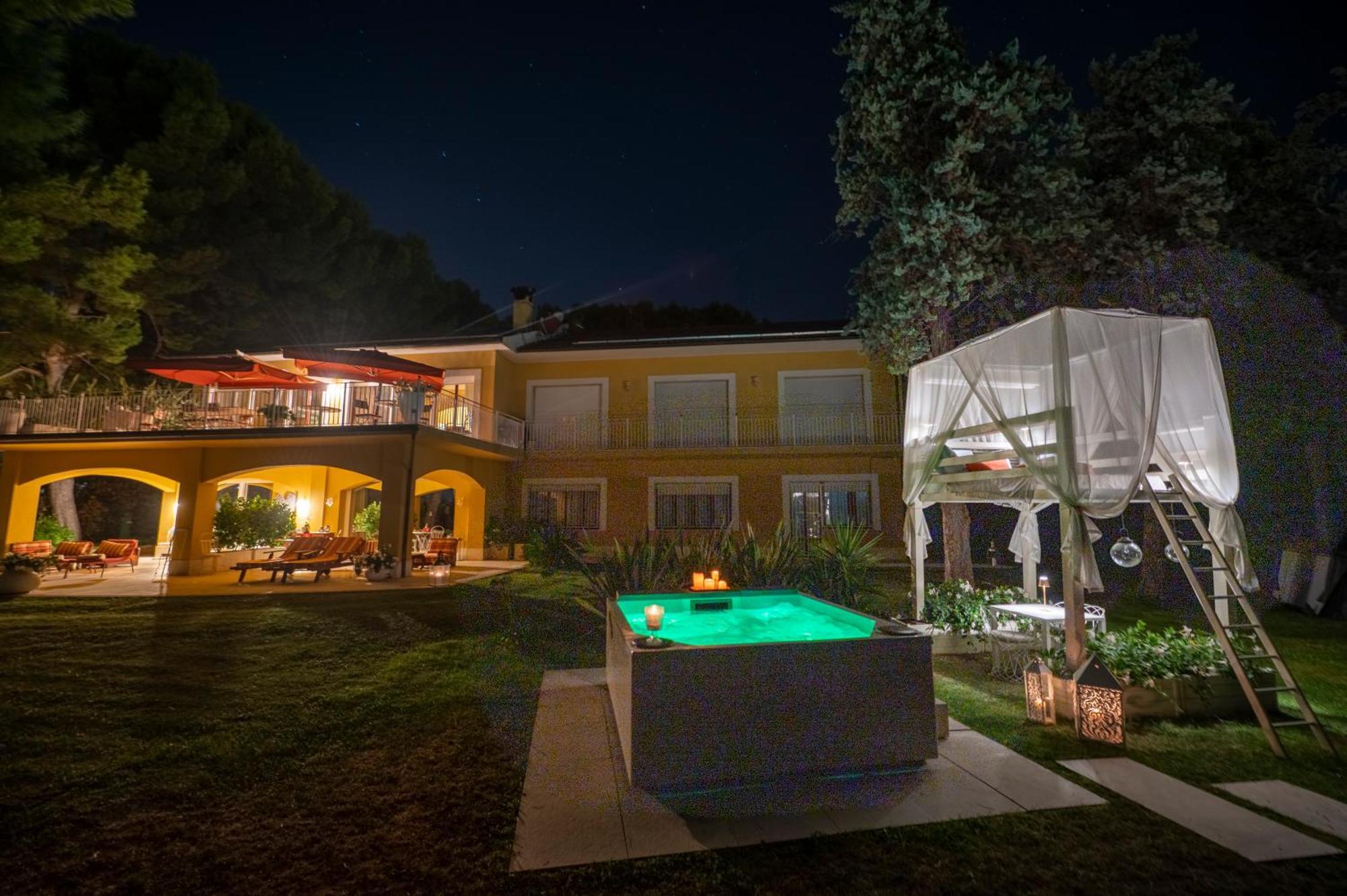 シローロ Tra Gli Alberi E Il Mare Bed & Breakfast エクステリア 写真