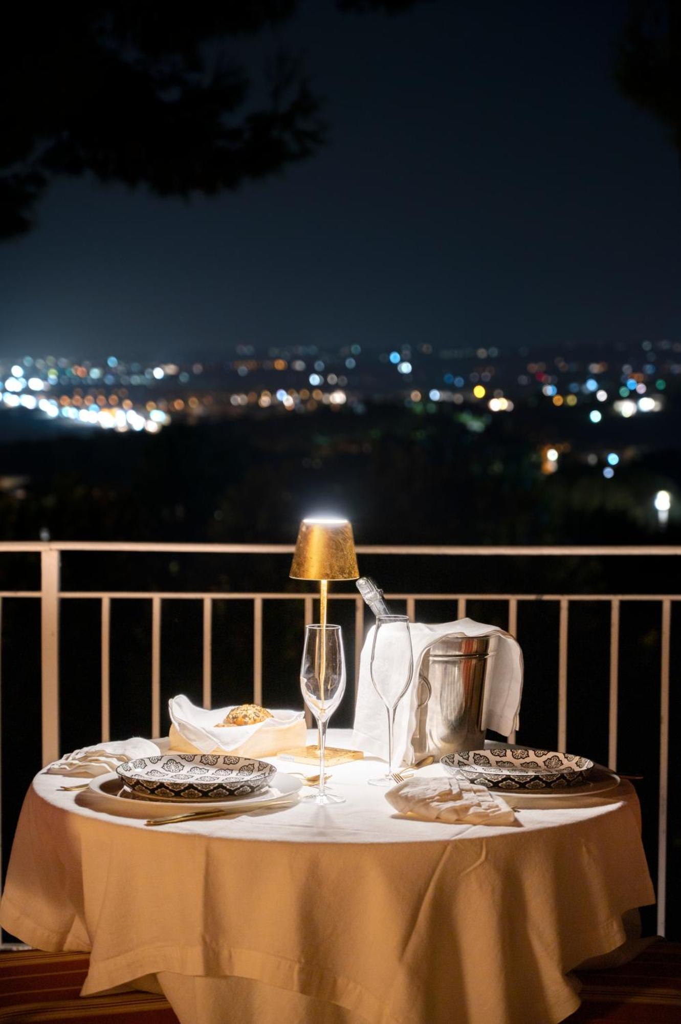 シローロ Tra Gli Alberi E Il Mare Bed & Breakfast エクステリア 写真