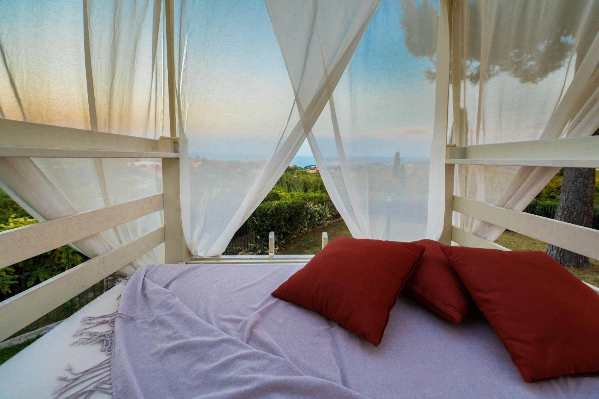 シローロ Tra Gli Alberi E Il Mare Bed & Breakfast エクステリア 写真