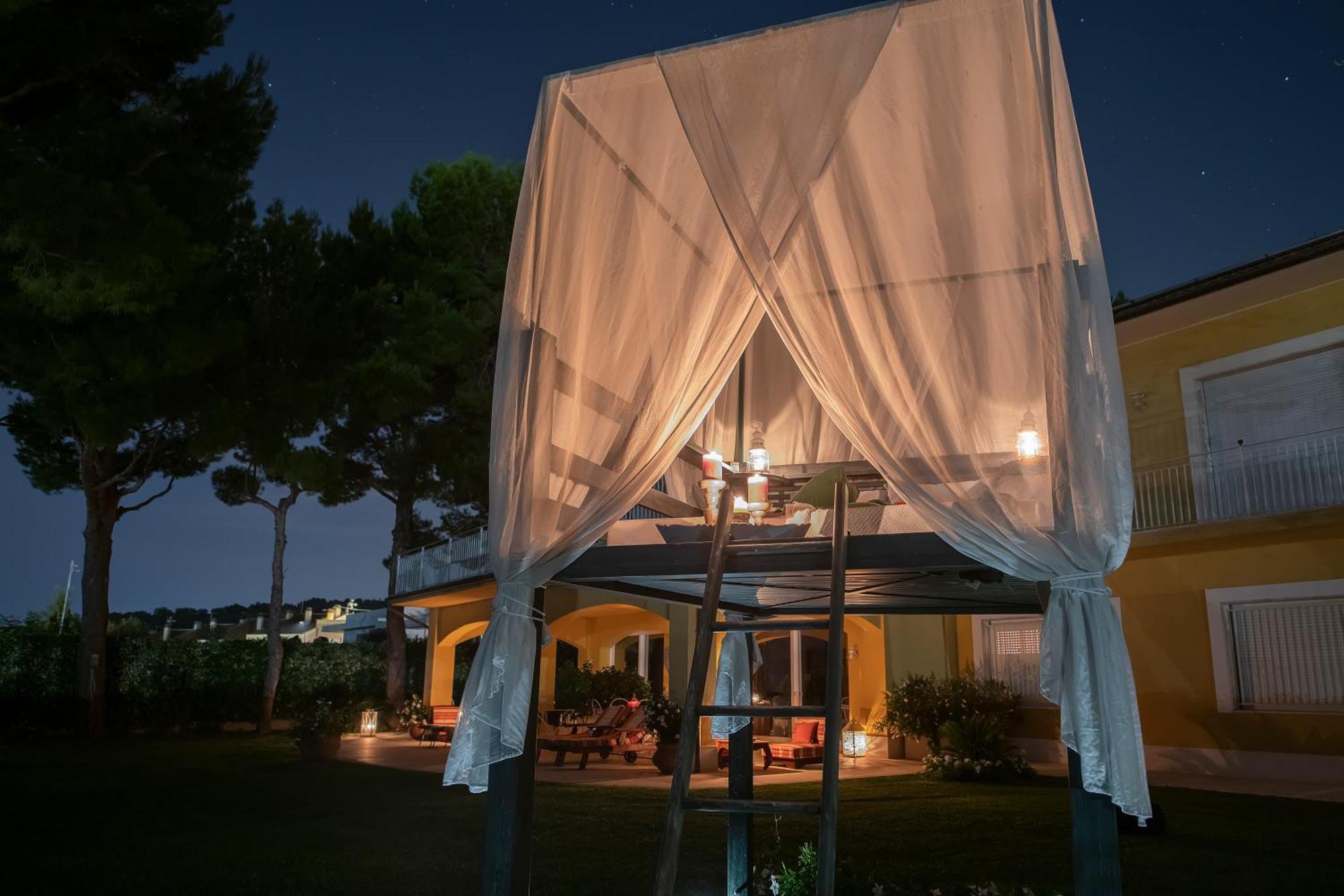 シローロ Tra Gli Alberi E Il Mare Bed & Breakfast エクステリア 写真
